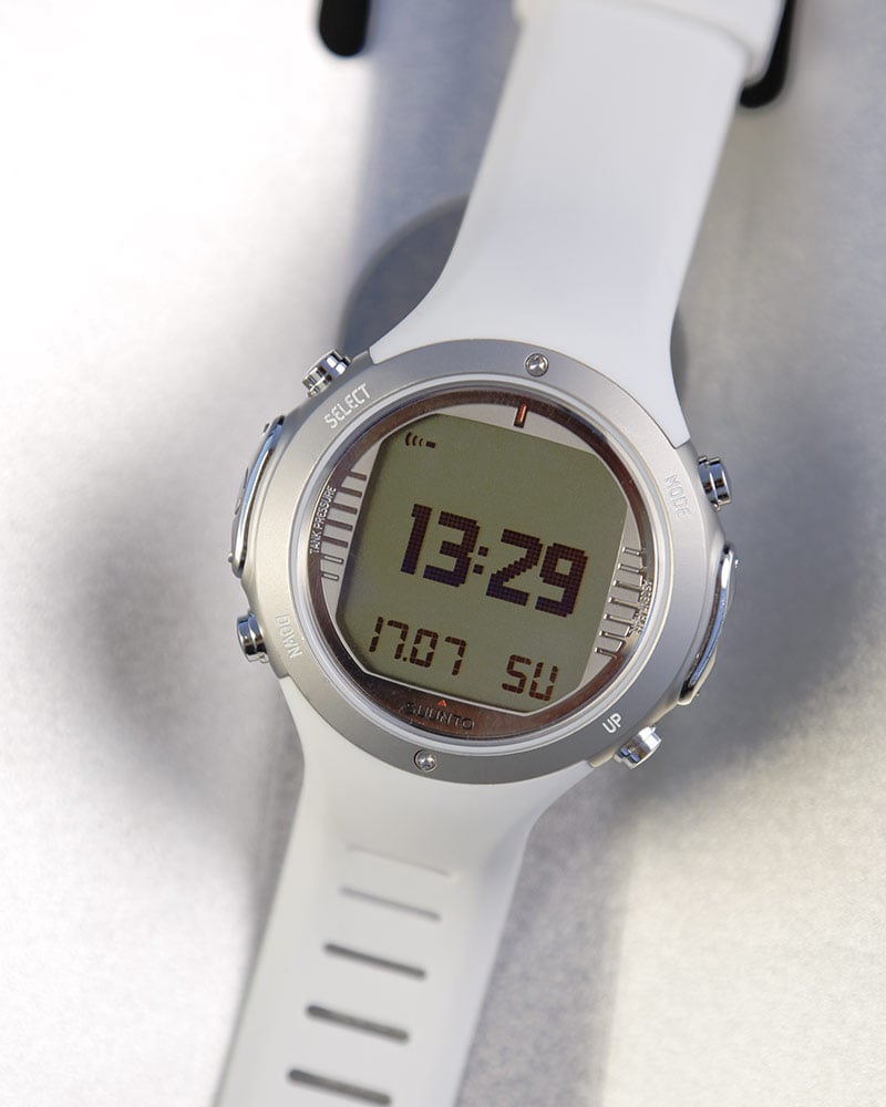 suunto d6i titanium