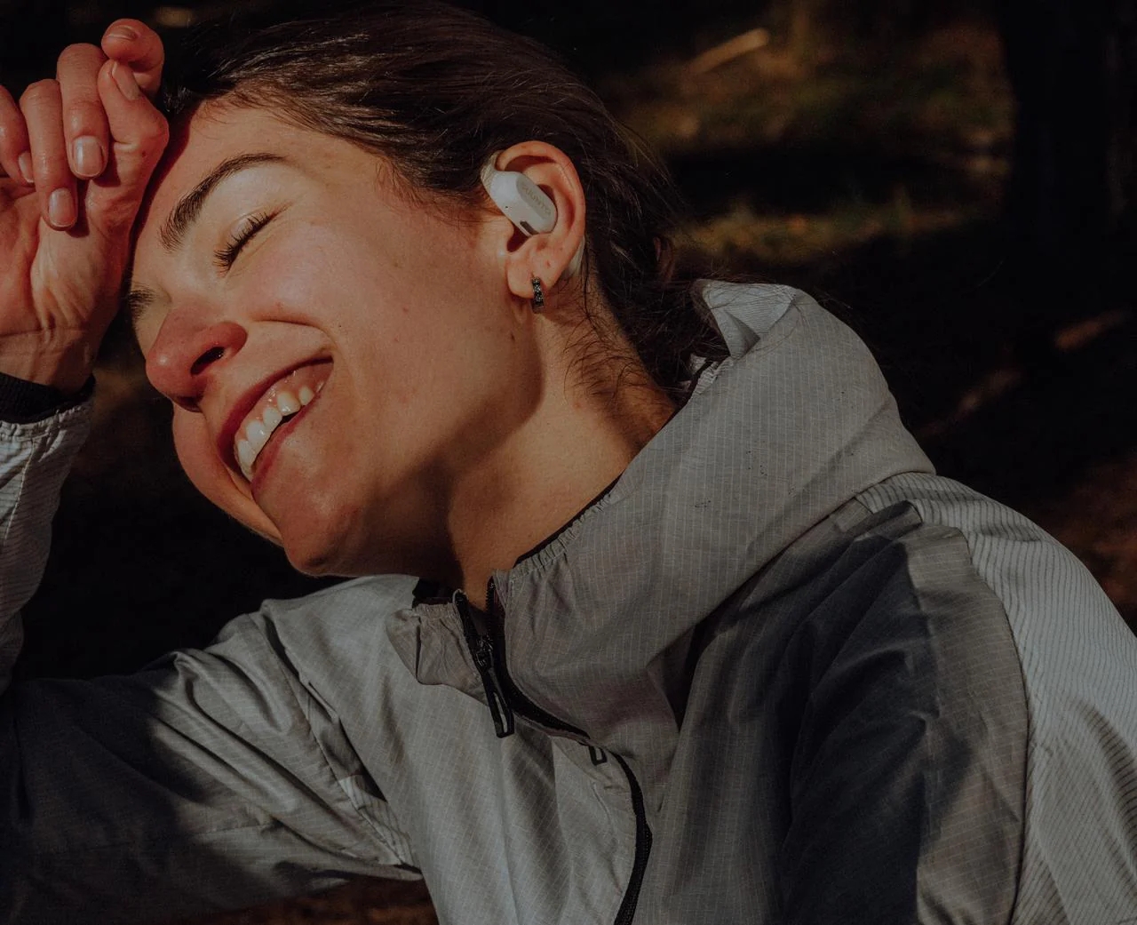 For music on the run, phone-free feels better