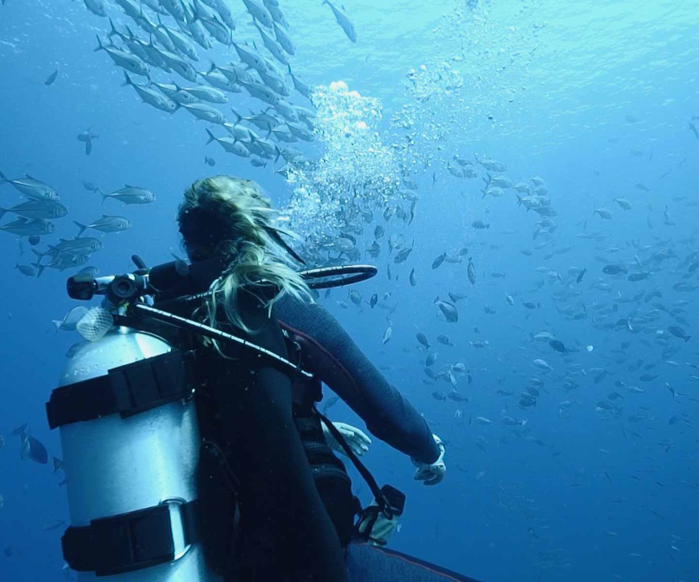 Suunto Tank POD - ワイヤレスタンク圧トランスミッター