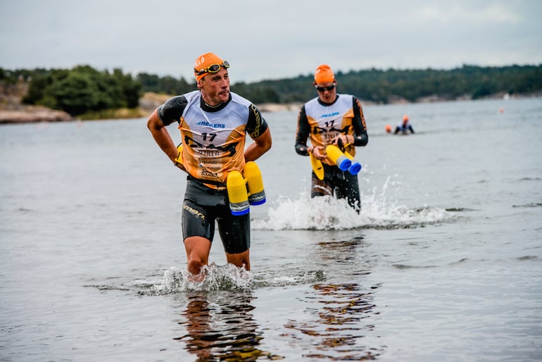 BSAG Swim Run Team in the 2013 edition of Ö till Ö. Photo: Jakob Edholm / ÖTILLÖ13