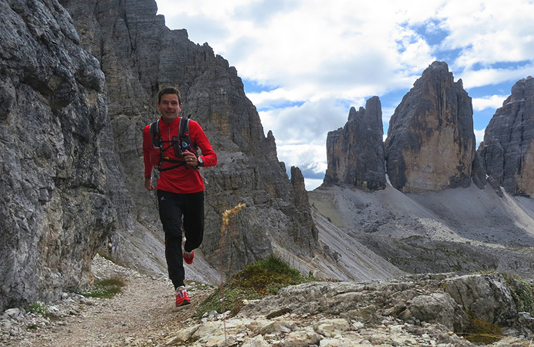 Jonathan Wyatt running on mountain trail ©Jonathan Wyatt 