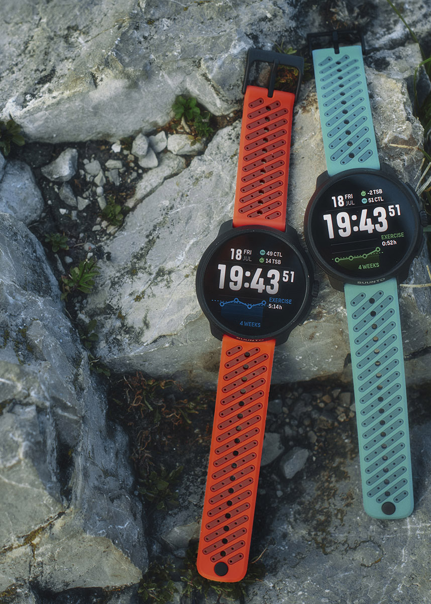 Suunto Race 2 Feather Gray – AMOLED GPS Sports Watch for Training