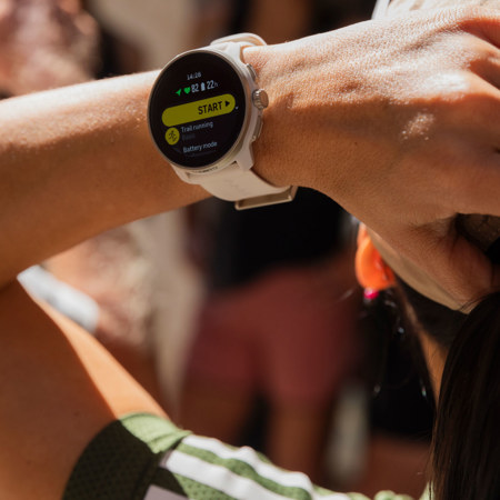 Suunto Race S Powder Pink – For racing and training, just smaller