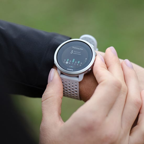 Suunto 3 Pebble White Kompakte Sportuhr Fur Gesundheit Und