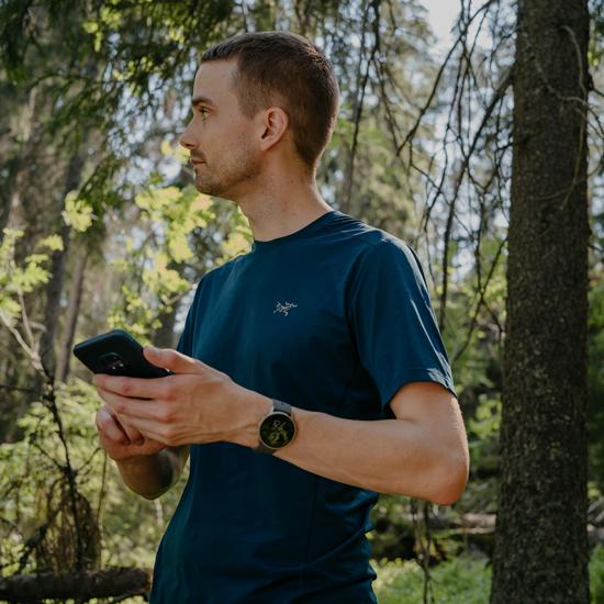Suunto 9 Peak Pro Titanium Slate - 薄型で頑丈なマルチスポーツ対応