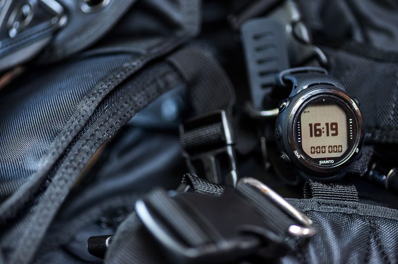 suunto d4 novo