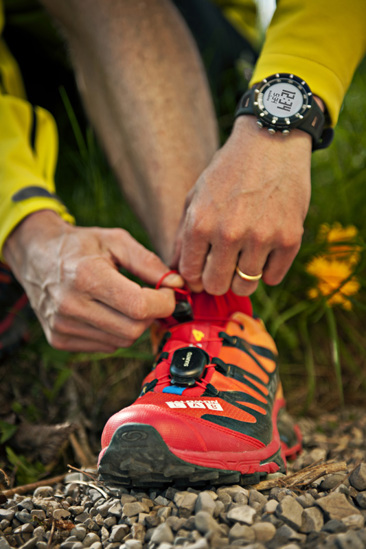 skrue peddling Relaterede Suunto Foot POD Mini - Measure speed and distance