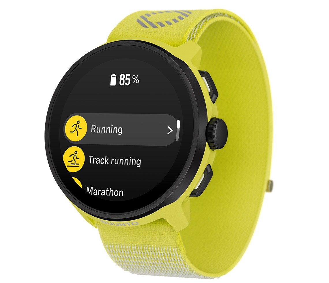 Suunto Run's dedicated track running mode captures your every lap with precision.