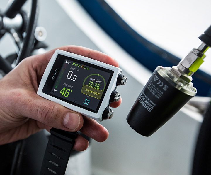 suunto core eon